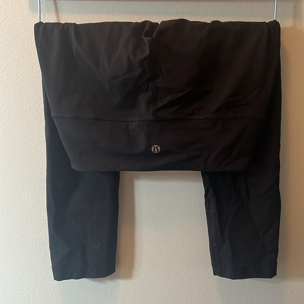 Lululemon cropped leggings